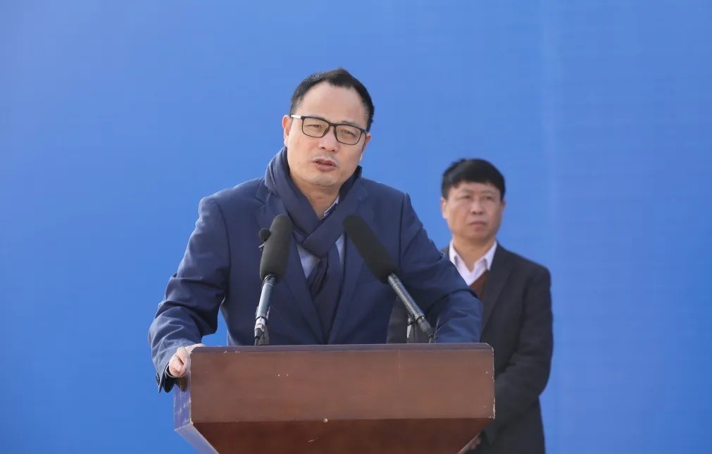 東西部攜手 加速新能源產(chǎn)業(yè)落地——暉陽新能源10萬噸鋰電池材料項目在黔開工